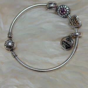 Authentic NEW PANDORA “Unique As You Are” Bangle Bracelet with 4pcs charms